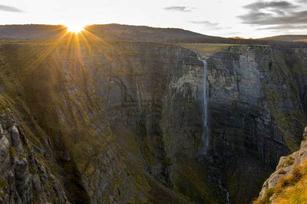 Salto del Nervión: una excursión espectacular en familia