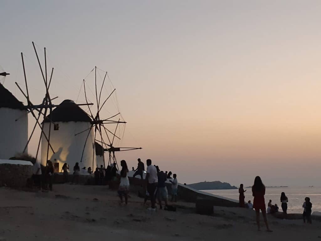 Mykonos en familia: planes top con adolescentes